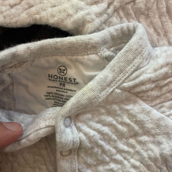 Baby onesie - Picture 2 of 3